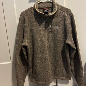 North face pullover, medium